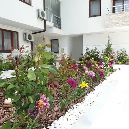 Aparthotel Emerald Hills Sozopol